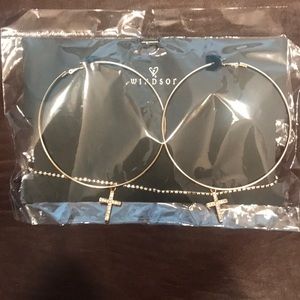 Gold earrings and necklace